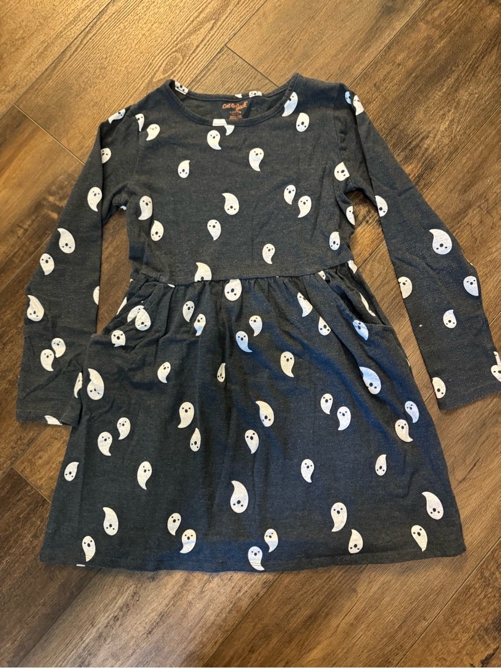 Cat & Jack ghost dress size 10/12